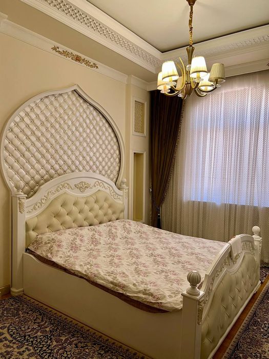 Квартира двухуровневая с обстановкой