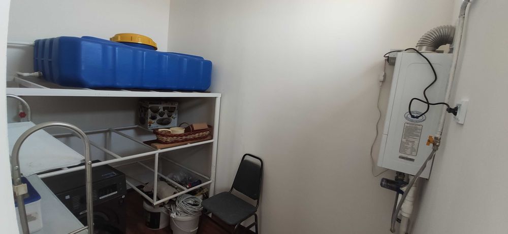 Vokzal kuchada 9 dom 66 kvartira. 2 xonali 97 kv hamma jixozlari bilan