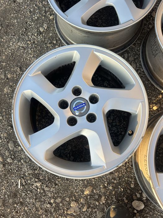 Ляти джанти 16 цола за Волво 5х114.3!