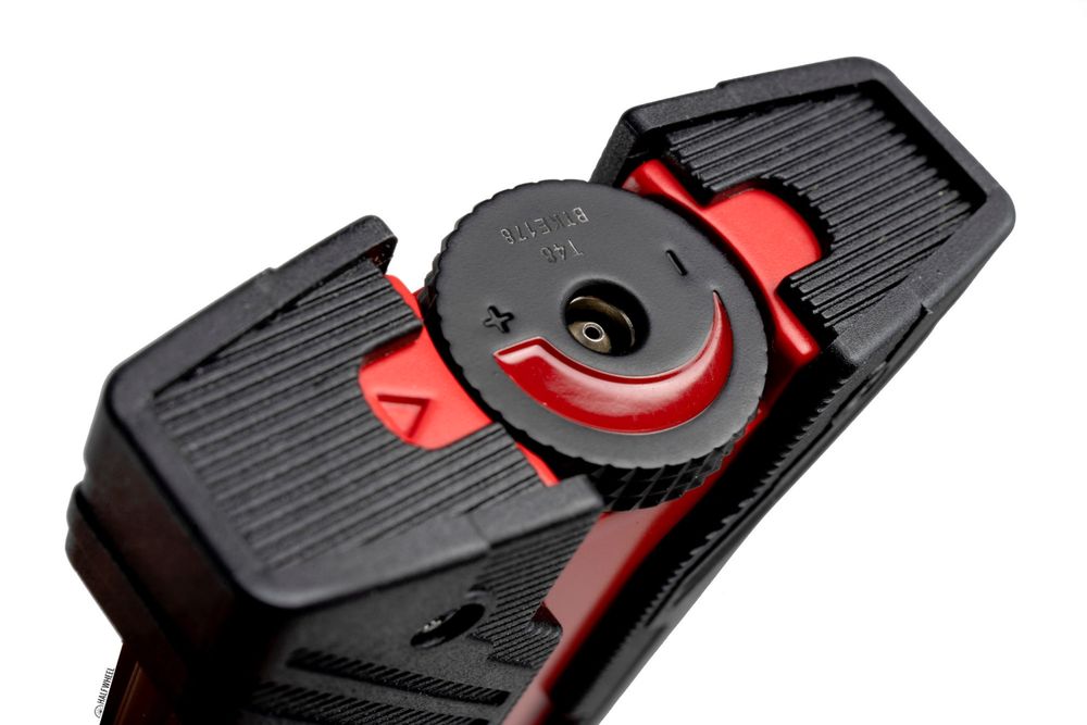 Луксозна запалка S T Dupont Defi Extreme Torch Red 21601