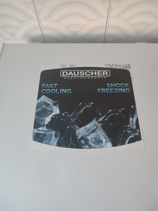 Продам морозильную камеру.