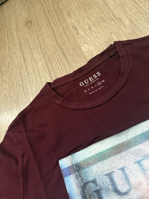 Guess Tricou Visiniu