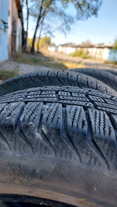 Автошины Viatti 215/55R16