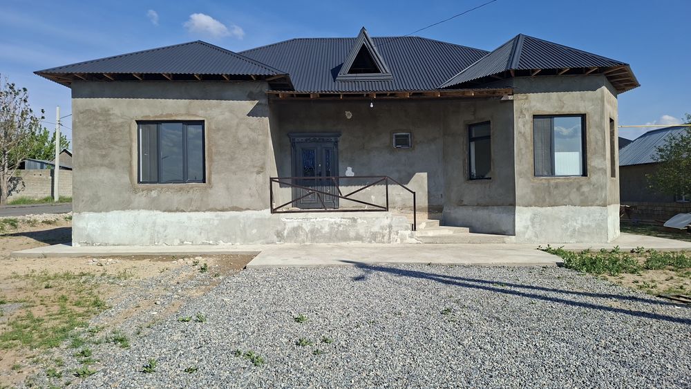 Курсай мкр үй сатылады.  Срочно