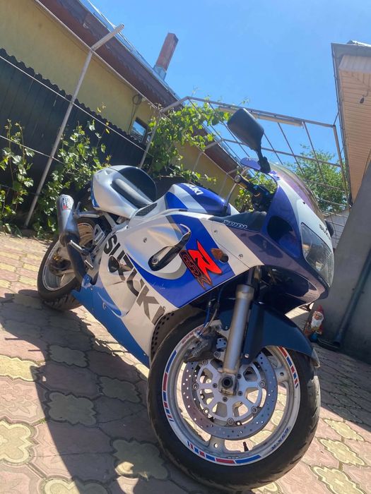 Se vinde motor urgent ,motiv : plecare in strainatate