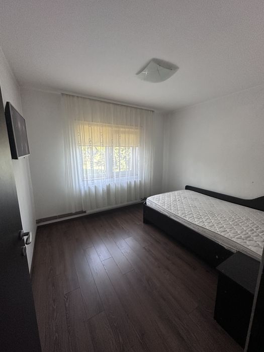 Apartament 4 camere