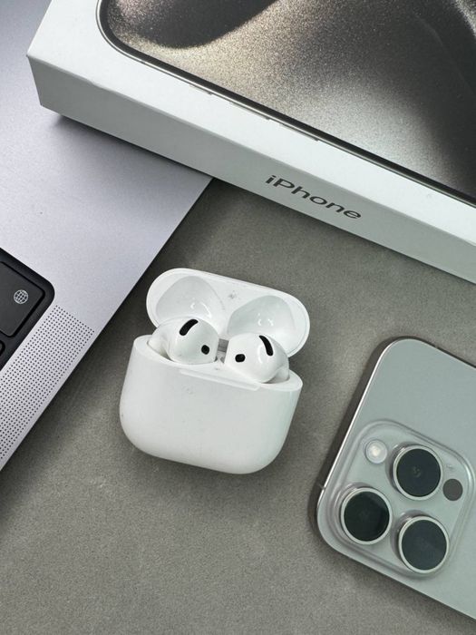 AirPods 4 | BaiTime