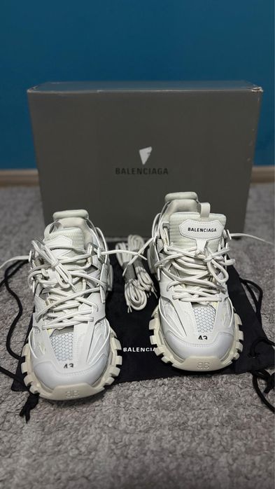 balenciaga track white led 43