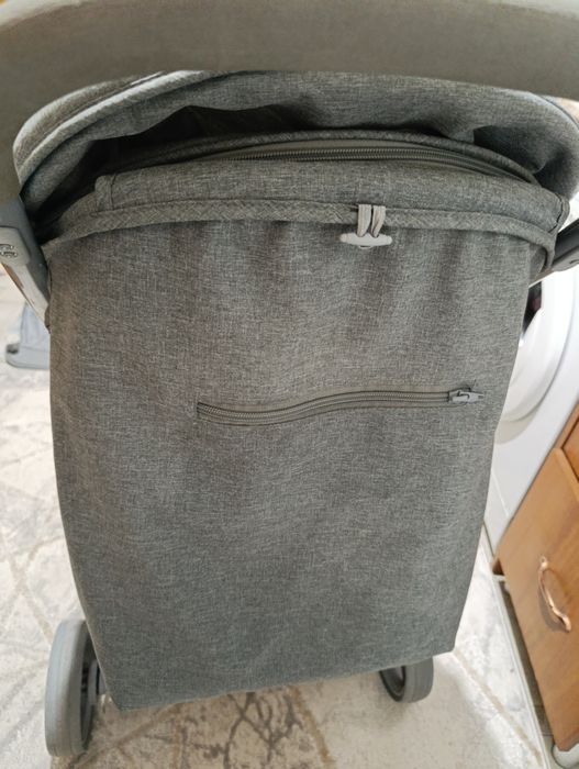 Коляска универсальная для мальчика и девочки