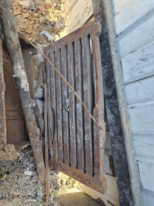 Продам колосник, дверцу для печи