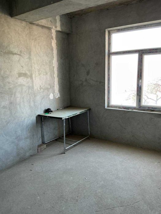 Самарқанд шаҳар Кимёгарлар шаҳарчасида квартира срочна сотилада