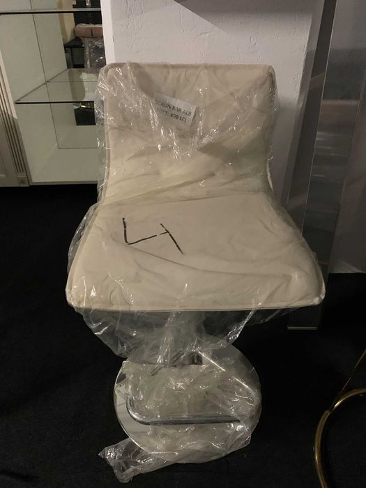 Vând scaune – mai multe modele disponibile