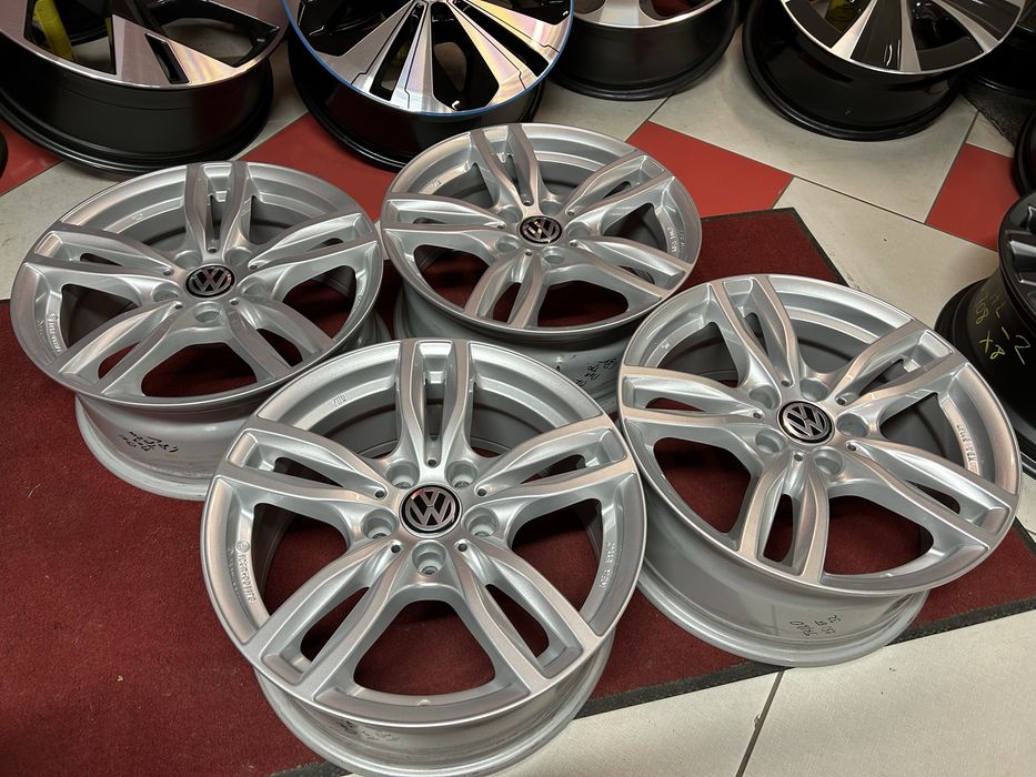 Джанти 17 цола  5x120 BMW 1 F20 F21 F22 F30 Е60 XD X3 E90