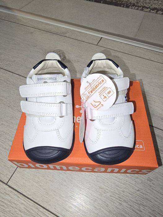 Pantofi sport Biomecanics, marimea 20
