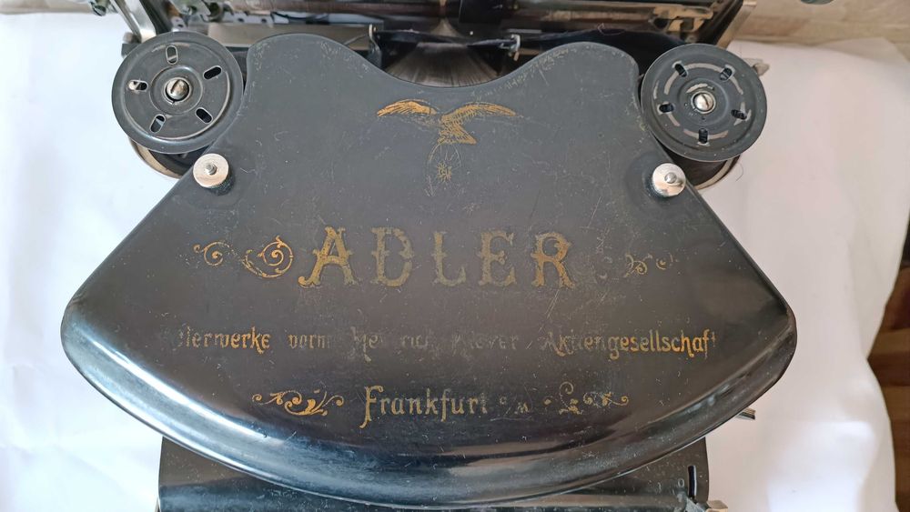 Стара пишеща машина Adler Mod.7 - Made in Germany - 1939 година - Антика