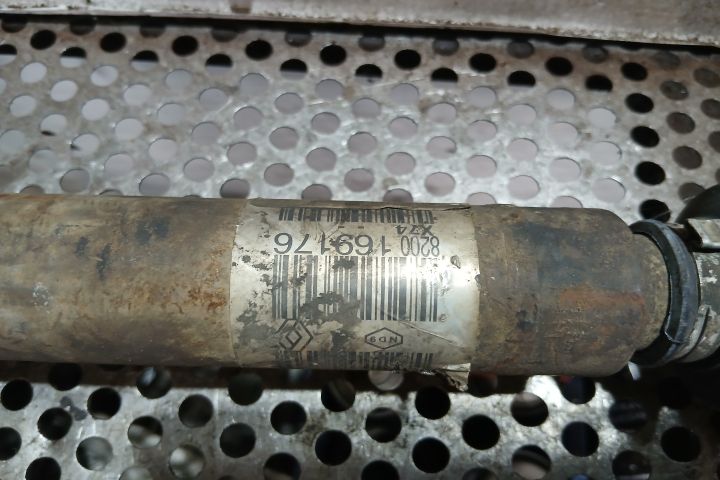 Planetara fata dreapta 8200169176 1.9 DCI 8200169176 1.9 DCI Renault