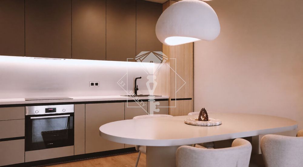 Продава се Тристаен апартамент в Пловдив, Христо Смирненски - 117 кв.м за 1645 €/кв.м - Снимка #2