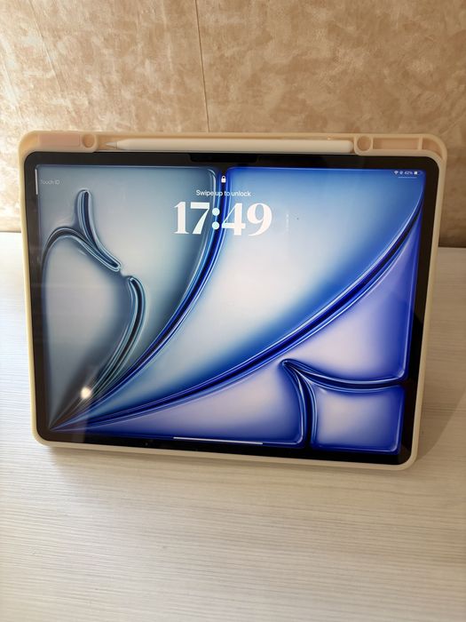 iPad Air 13-inch (M3) 128GB Blue (Синьо) с гаранция до 10.2026 + Pencil Pro