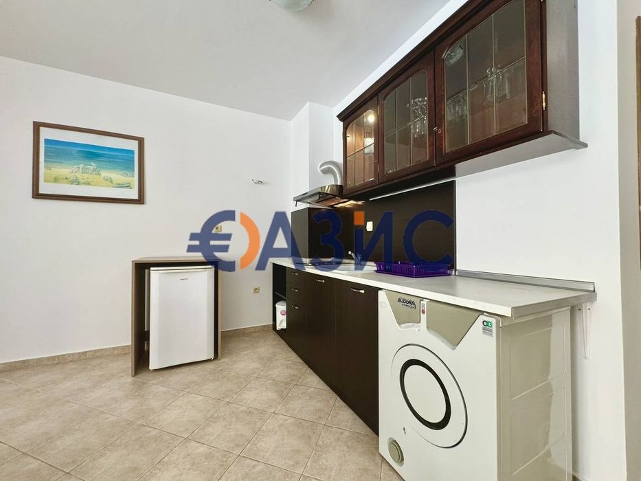 Продава се Двустаен апартамент в с. Кошарица, Област Бургас - 59 кв.м за 548 €/кв.м - Снимка #2