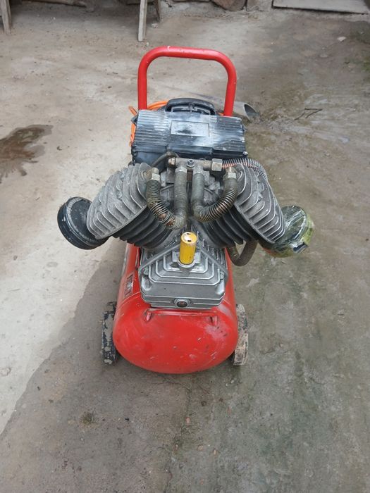 Kampressor sotiladi 50 litrli