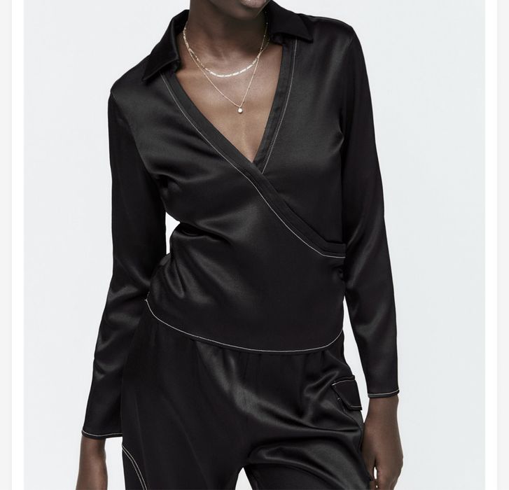 Bluza neagra Satin Zara M. Noua cu eticheta