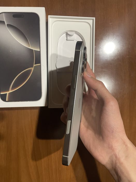 Iphone 16 pro max 100% 256гб идеал айфон 16 про макс