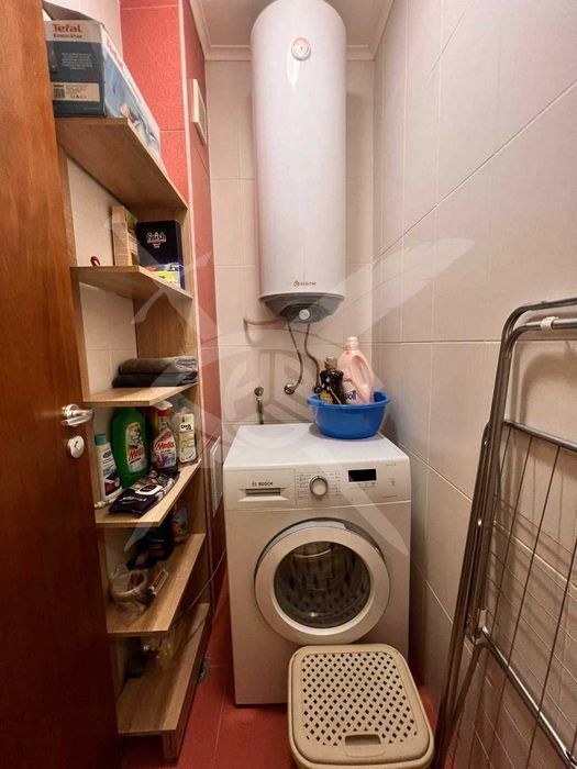 Дава се под наем Двустаен апартамент в Варна, Колхозен пазар - 70 кв.м за 598.23 € - Снимка #5