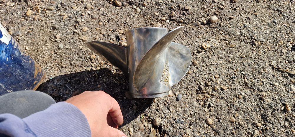 Винт-пропелер стъпка 25