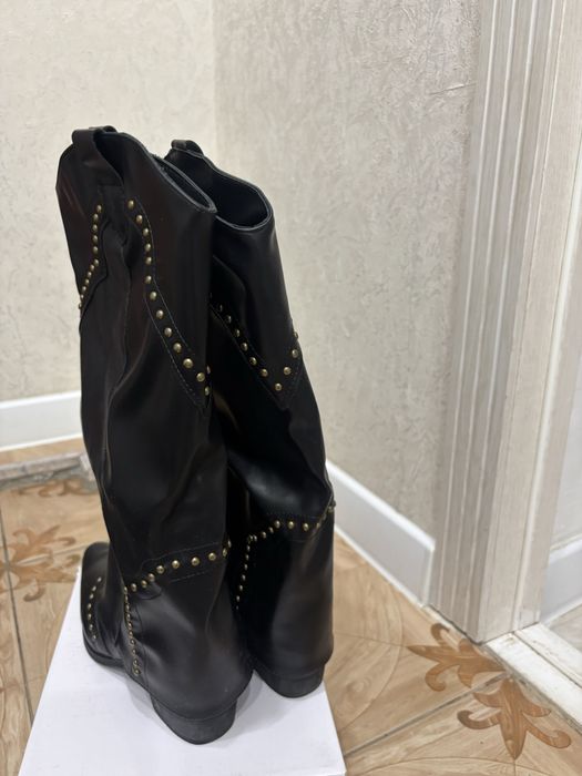 Продам  сапоги  казаки