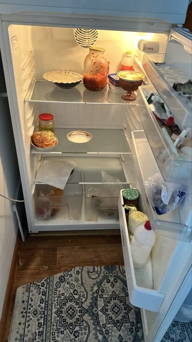 Бош холодильник+ морозильник