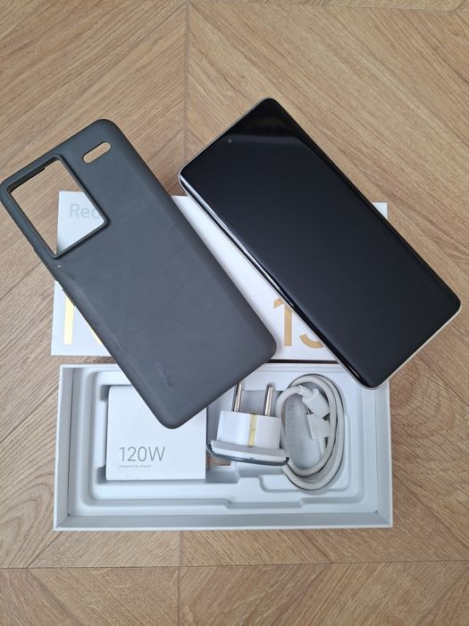 Redmi Note 13 Pro +  5G