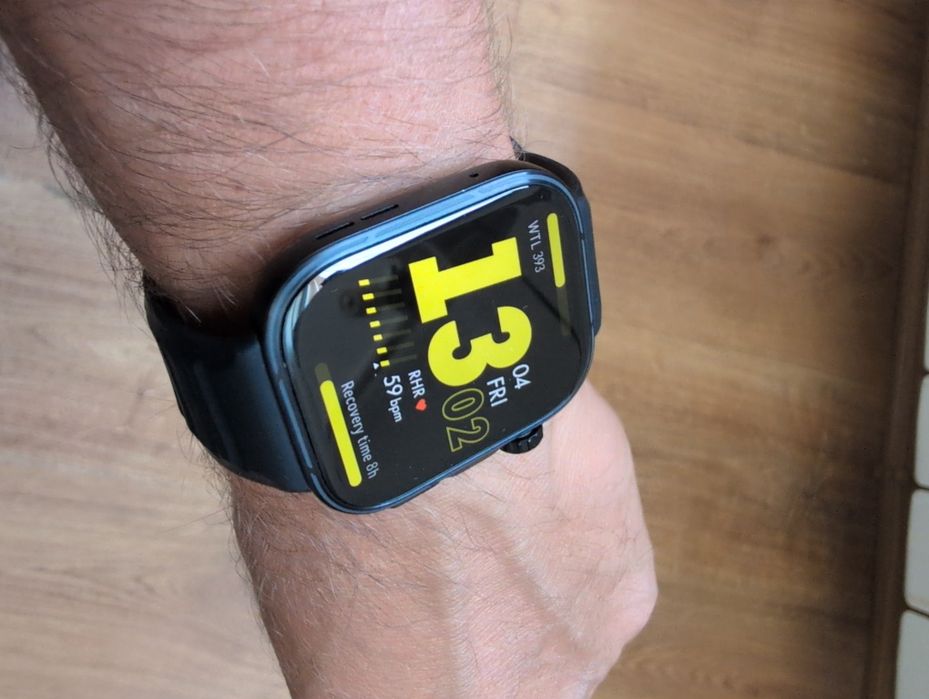Vând Huawei fit 5 pro