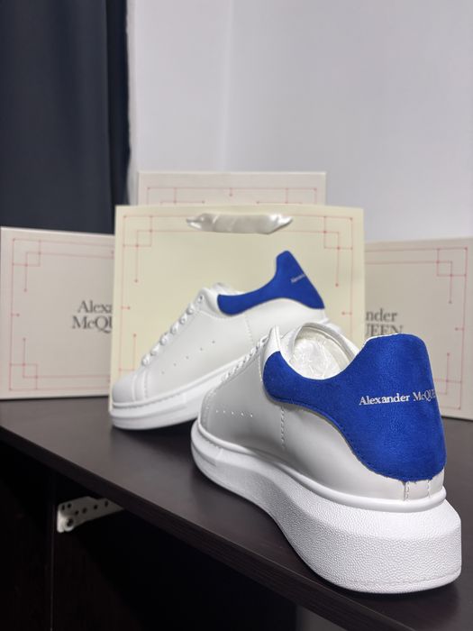 Alexander McQueen Blue