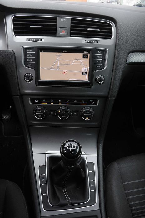 VW Golf 7 Lounge 2017 1.6TDi 110 CP E6 clima navi, recent adus Germania 162.000 km, 9.200 €