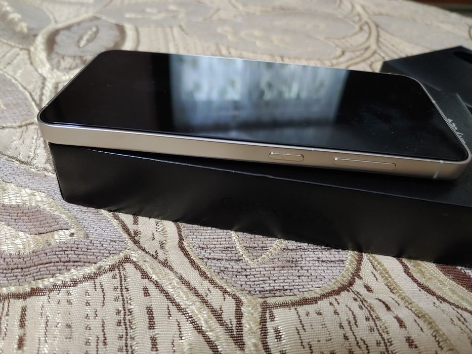 Samsung galaxy s24 128gb