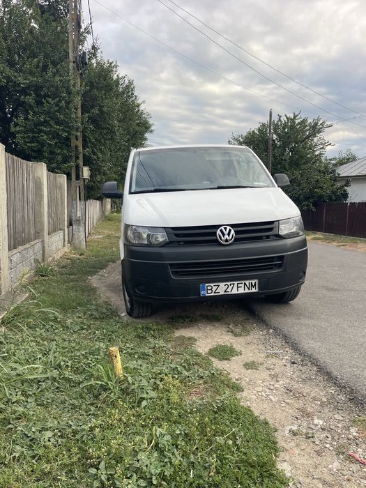 Vand sau schimb Vw transporter 5.1
