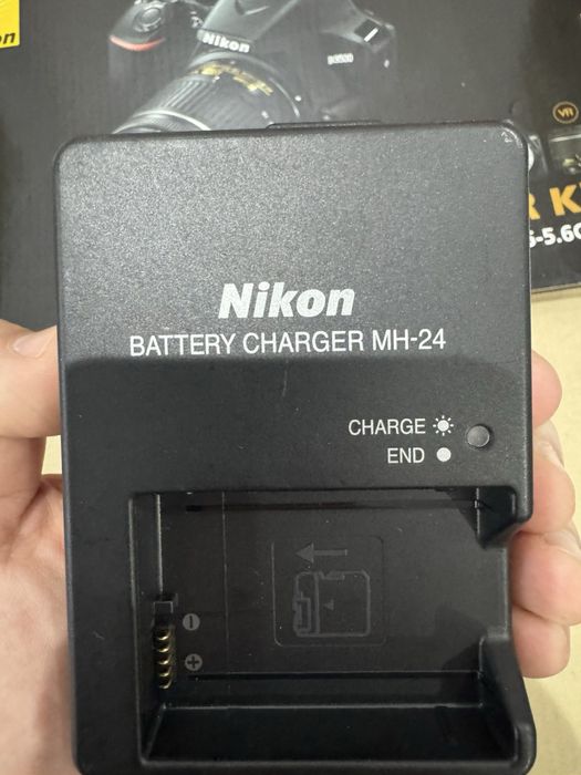 Фотоапарат Nikon D3500