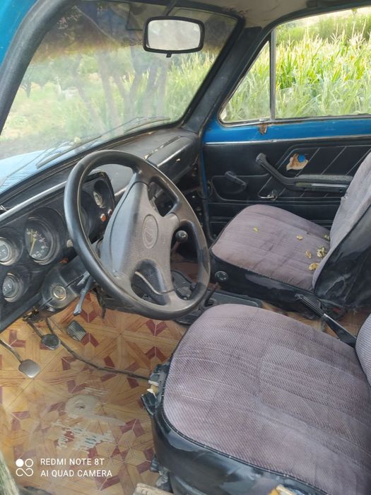 Сотилади срочна нива 2121