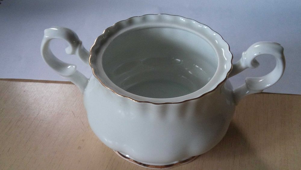 Порцеланови  съдове