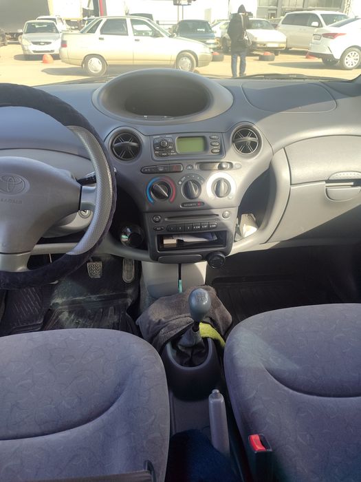 Продам Тойота Ярис 1999г.в.