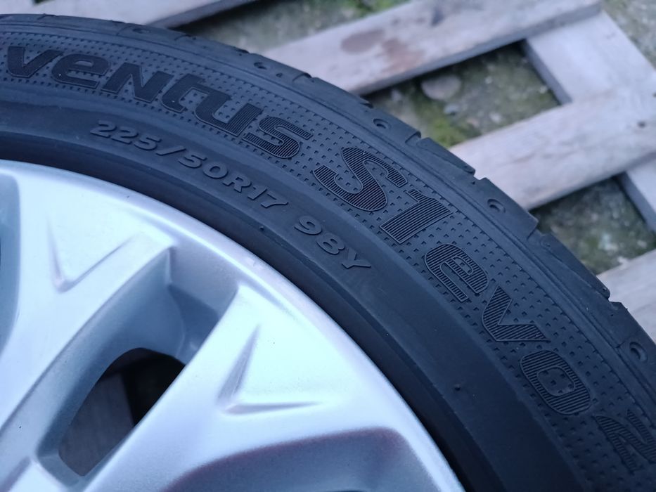 4бр. летни гуми 225/50/17 Hankook