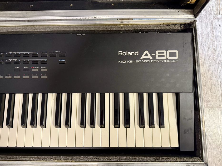 Roland A-80 MIDI CONTROLLER