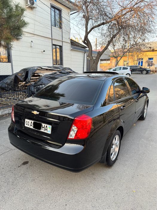 Qora Gentra Aftamat Malibu bar Malibu Rul Polniy navarot