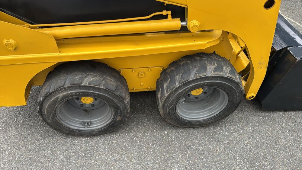 TCM Bobcat 604 погрузчик