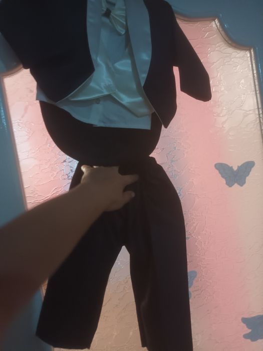 Costumas baietel,bleumarin.