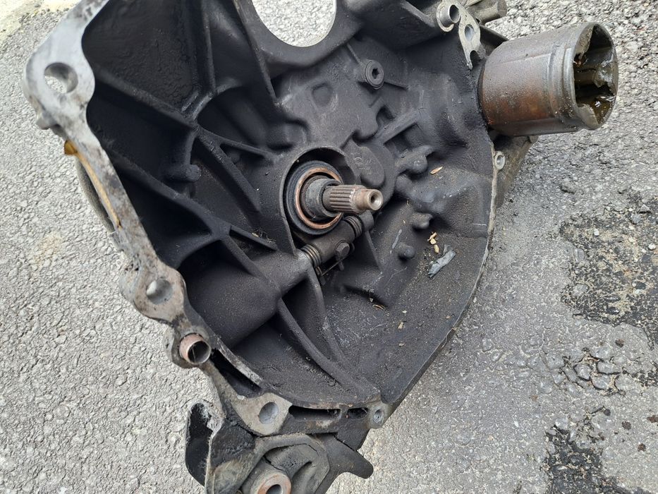 Скоростна кутия Алфа Ромео 1.8 Туин спарк 2.0 Twin spark Alfa Romeo