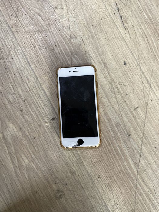 Айфон 6 32 гб срочно торг есть