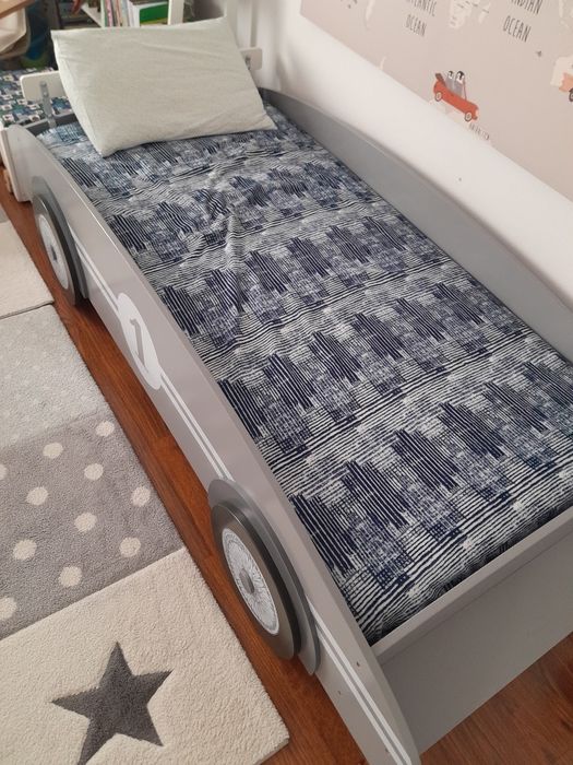 Pat copii masinuta cu saltea