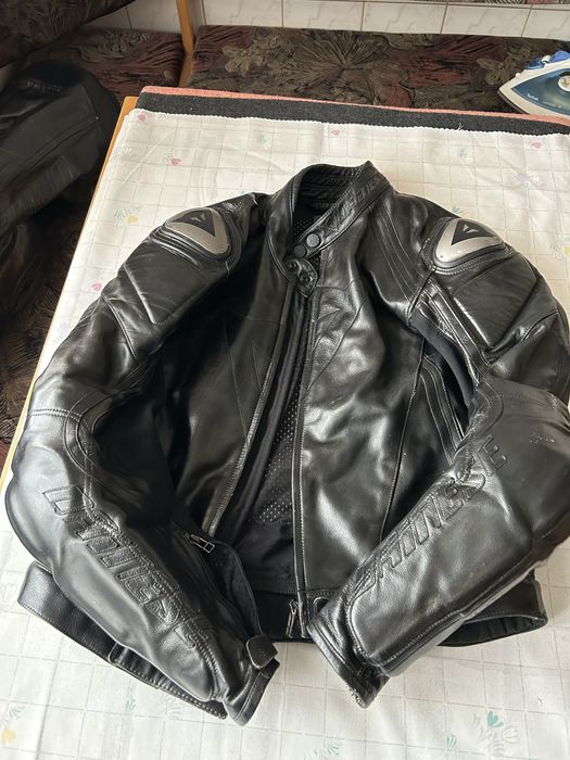 Compleu moto dainese marimea 50