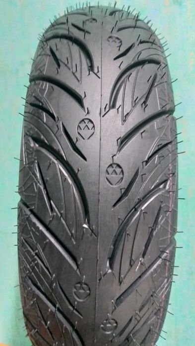 Продаётся пакрышки-шины для скутеров НОВЫЙ!